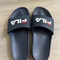 Fila Slides Size Small 6