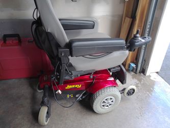 Jazzy Select Pride Mobility 