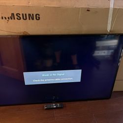 55 Inch Samsung With Remote 