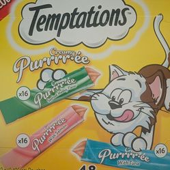 48  count variety pack cat lickable treats