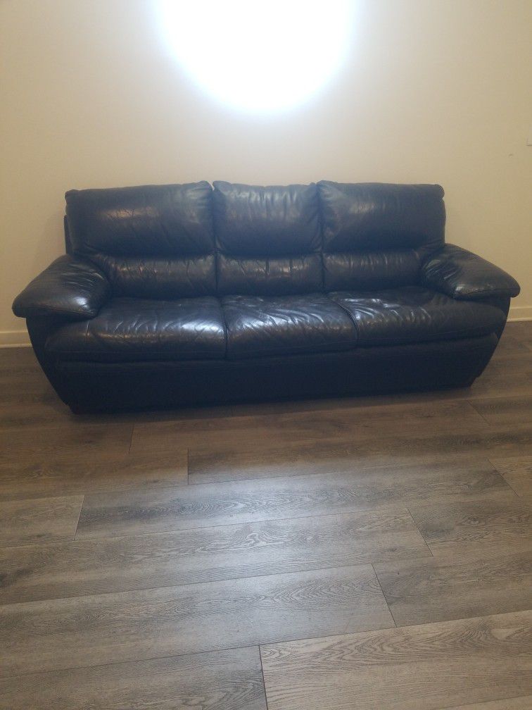 Free Brown Leather Couch NOW AVAILABLE. 
