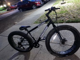 Mongoose Malus Fat Tire Bike