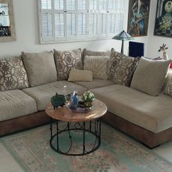 Designer  Sofa With Pillows