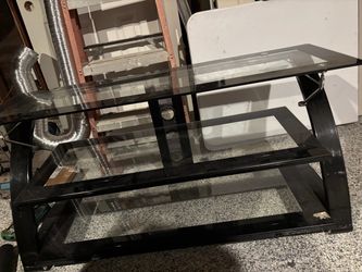 Glass shelf’s