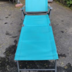 A Layout Chair