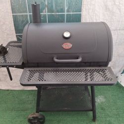 Grill And Smoker
