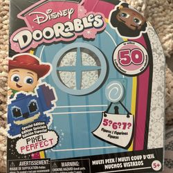 Disney Doorables Multi Peek