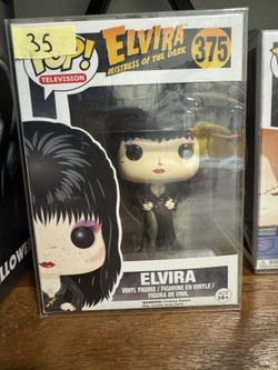 Elvira Mistress Of The Dark Pop W/keychain