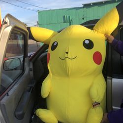Pokemon Pikachu Giant Plush Valentines Gift New 
