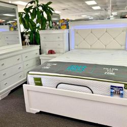 Vendo Set De Cuarto Quenn Totalmente Nuevo En Caja 