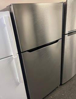 Brand TBD Top Freezer Fridge – Stainless, clean, 19 cu ft