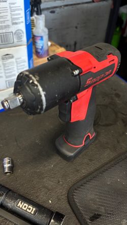 Snap on impact