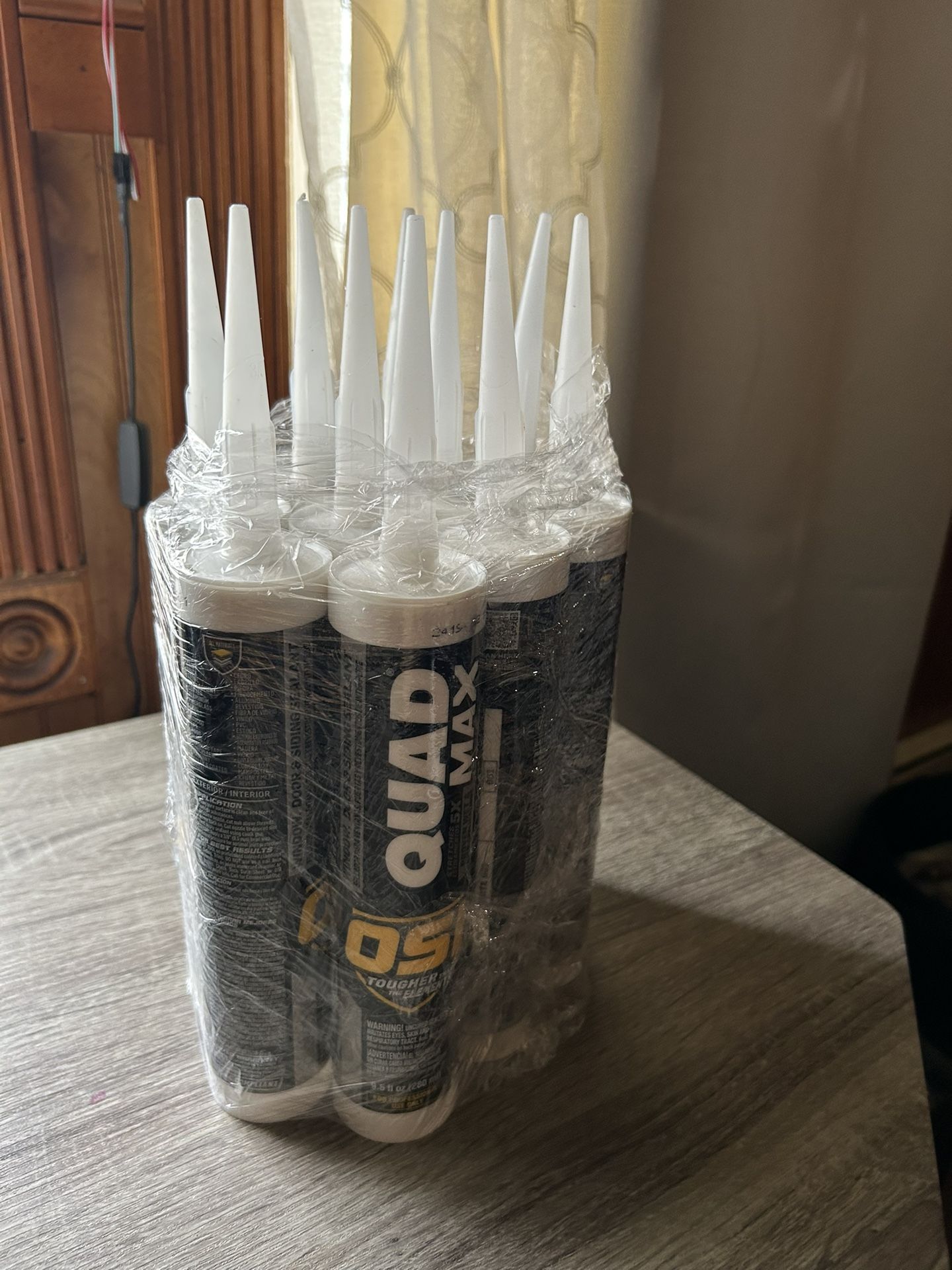 001 white caulking