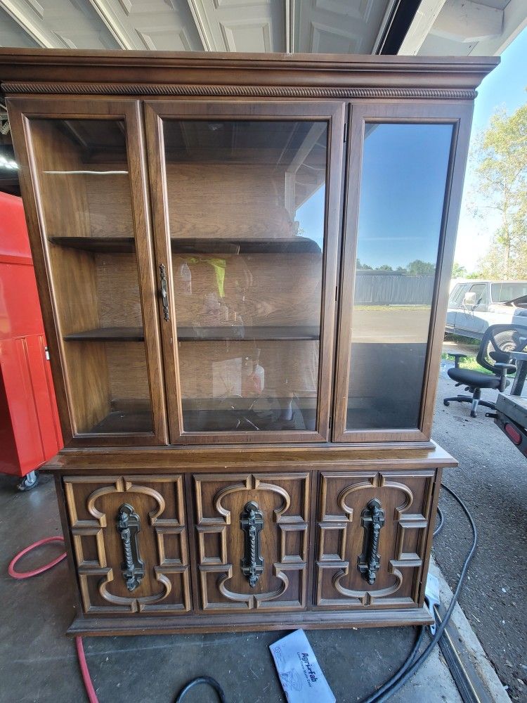 China Hutch
