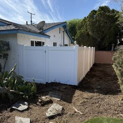 Vinyl Fencing