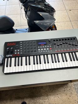 AKAI professional MPK249 uses