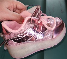 Aimoge Pink Glitter Roller Shoes size 28
