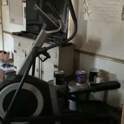 Exercise Equipment Elliptical $400 Obo Negotiable 