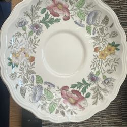 Collectible items / British China / saucers from England / vintage summer plates