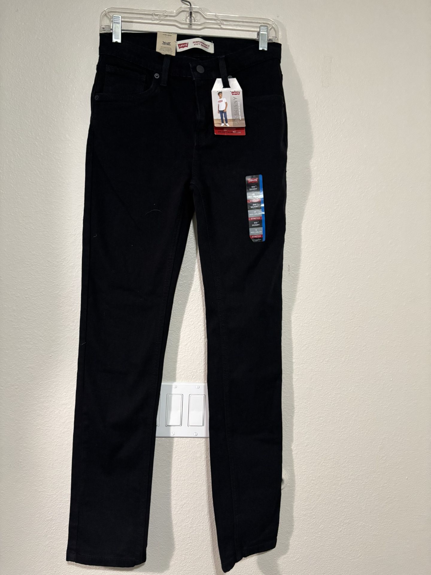 Levi’s 510 Black Skinny Jeans Size 16 (28x30) For Boy.