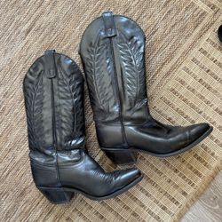 Cowgirl Boots 6.5 Used