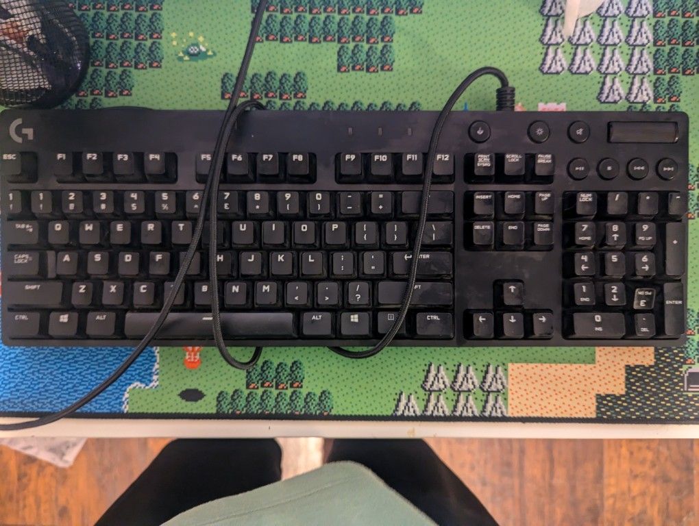 G610 Logitech Wired Keyboard