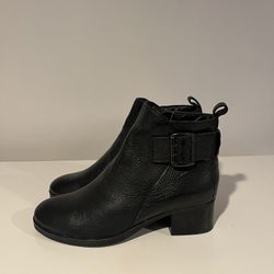 Clark’s Mila Charm Black Leather Ankle Boot