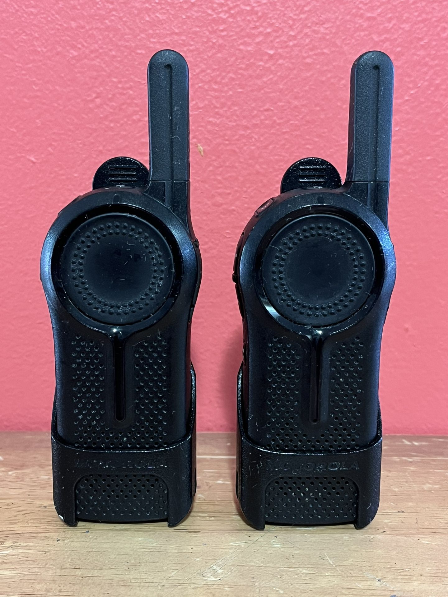 Motorola DLR1020 Two Way Radios Walkie Talkies