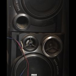RCA RS2652 Bass Reflex Speakers