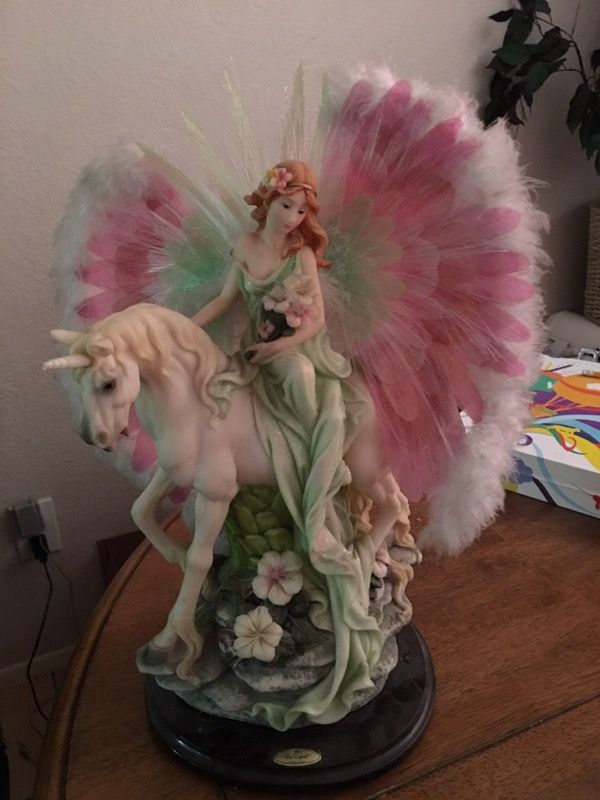 De Capoli Collection Unicorn and Angel