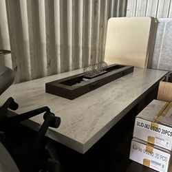 Table Resin Top 