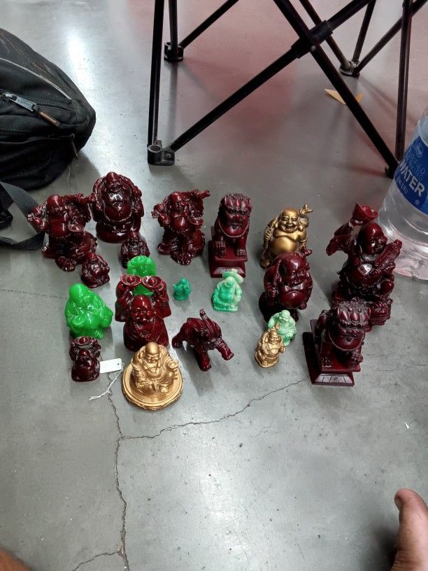 Buddha Statues 19 Statues