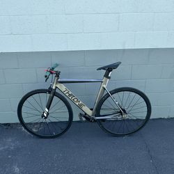 Throne 55 Bike 