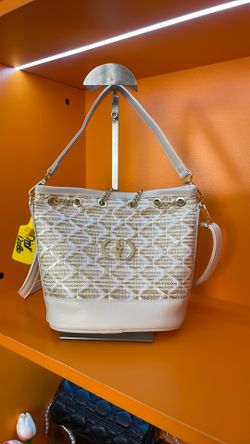 Dior woven Rafia bucket bag with adjustable strap   12080