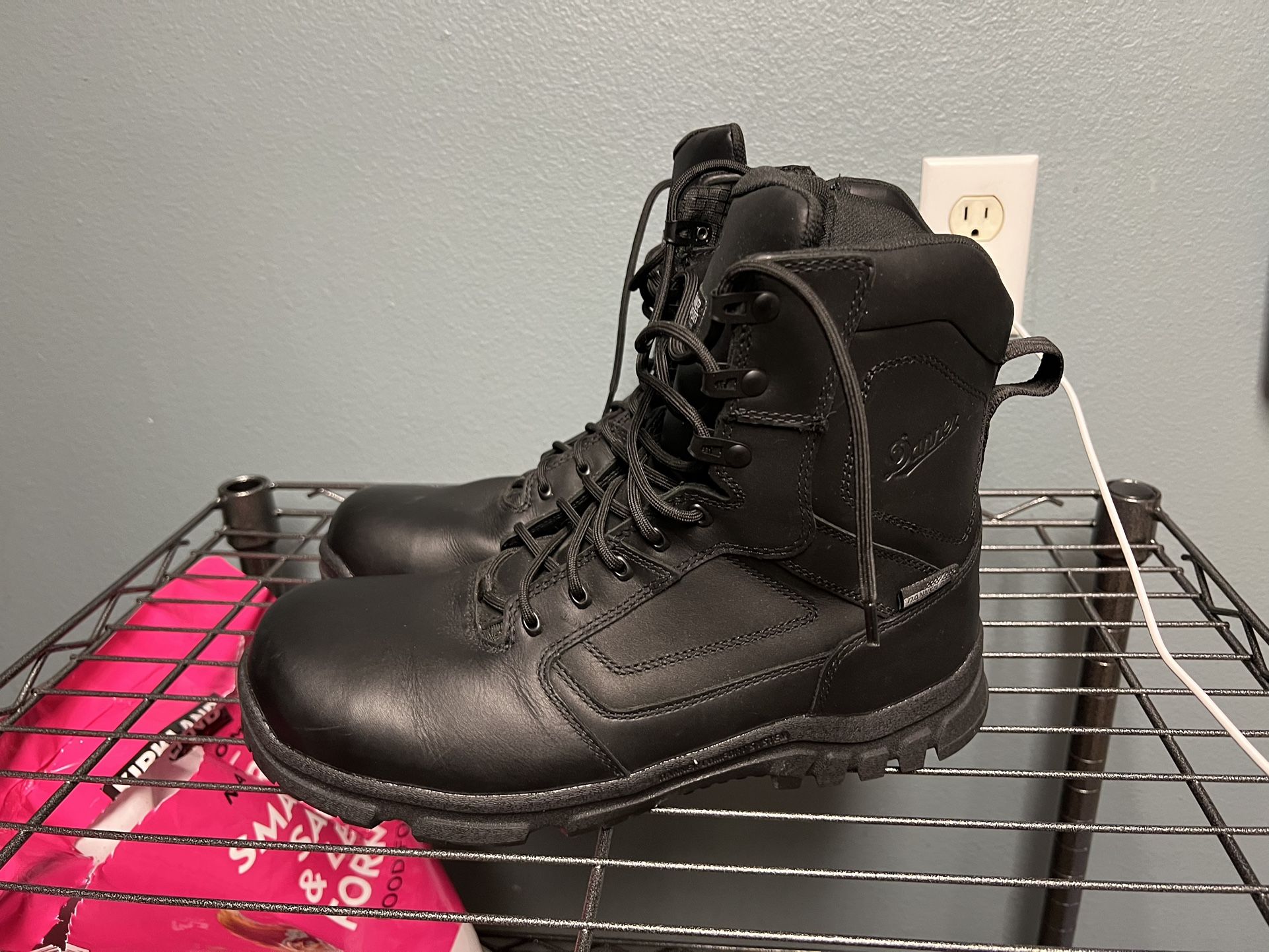 Men's Danner Lookout EMS Composite Toe Side Zip Waterproof Boots