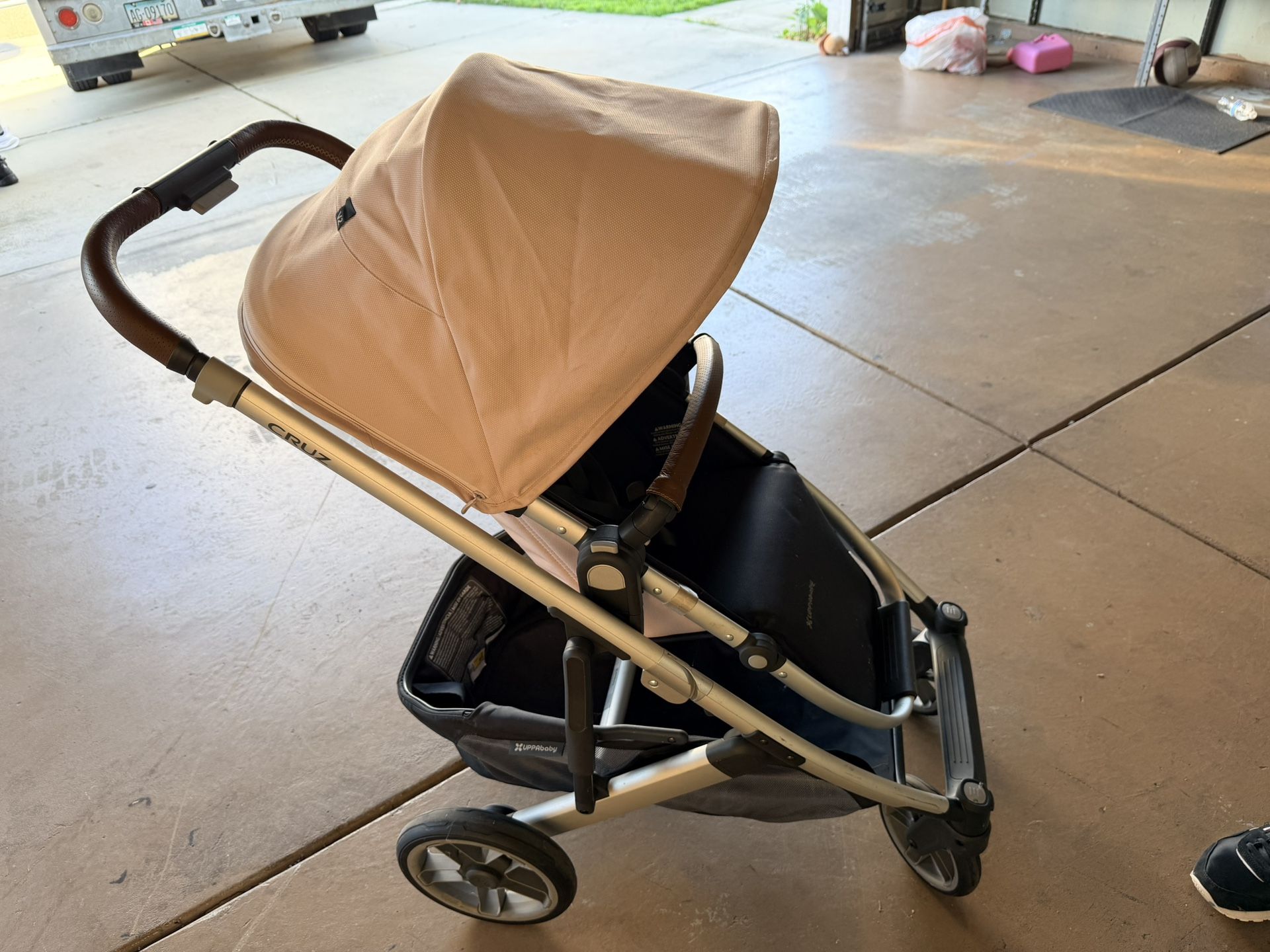 UPPAbaby Cruz Stroller – Great Condition