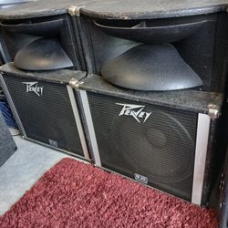 Peavey P A System