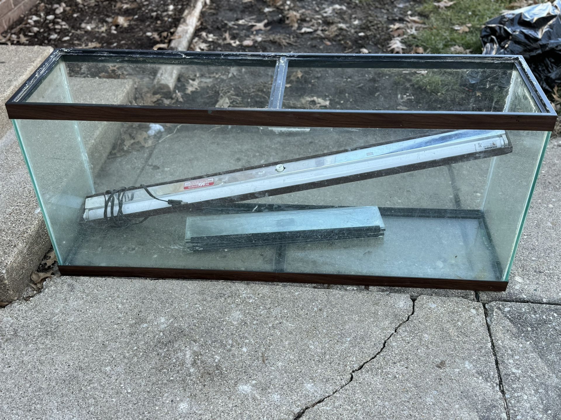 55 Gallon Fish Tank