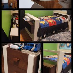 Twin Size Bedroom Set ( No Mattress)