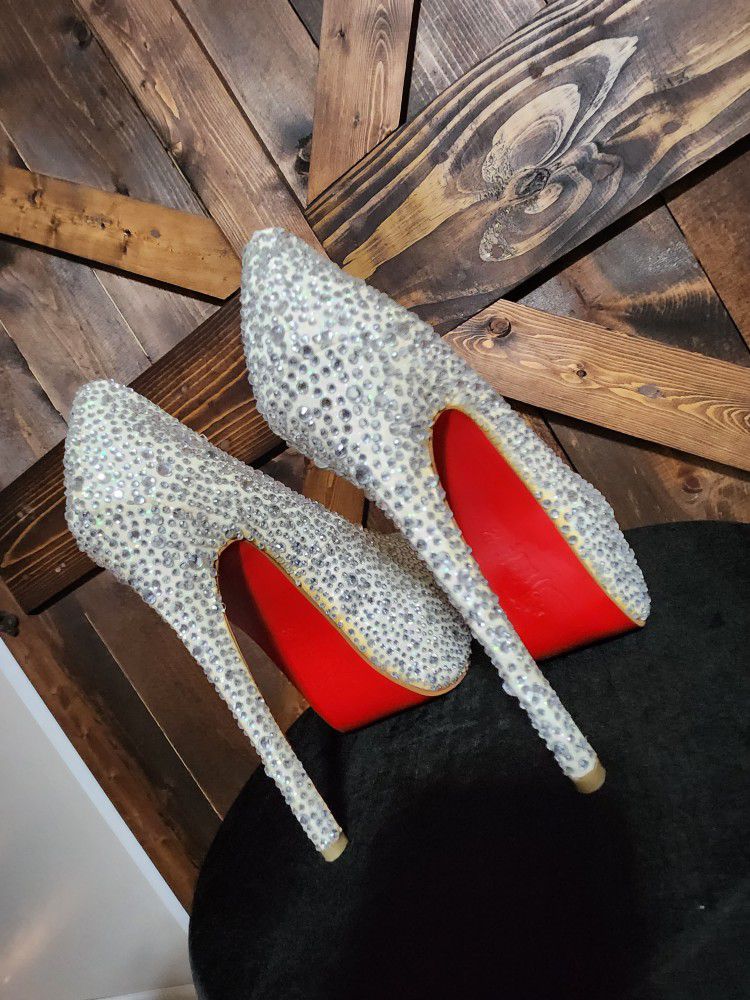 louis vuitton sparkly heels