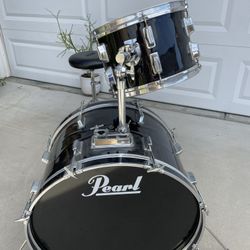 Pearl Drum Set
