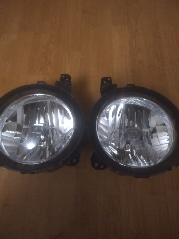 Jeep Wrangler Headlights 