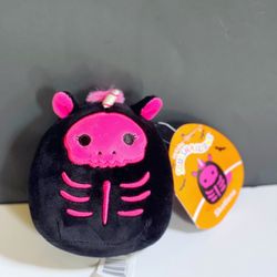 Halloween 4" squishmallow 