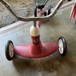 Tricycle 