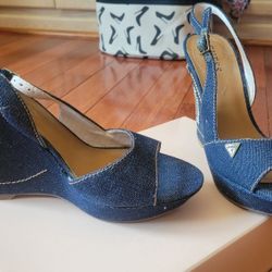 GUESS Wedge Heel Sandals platform blue denim – Size 8 M