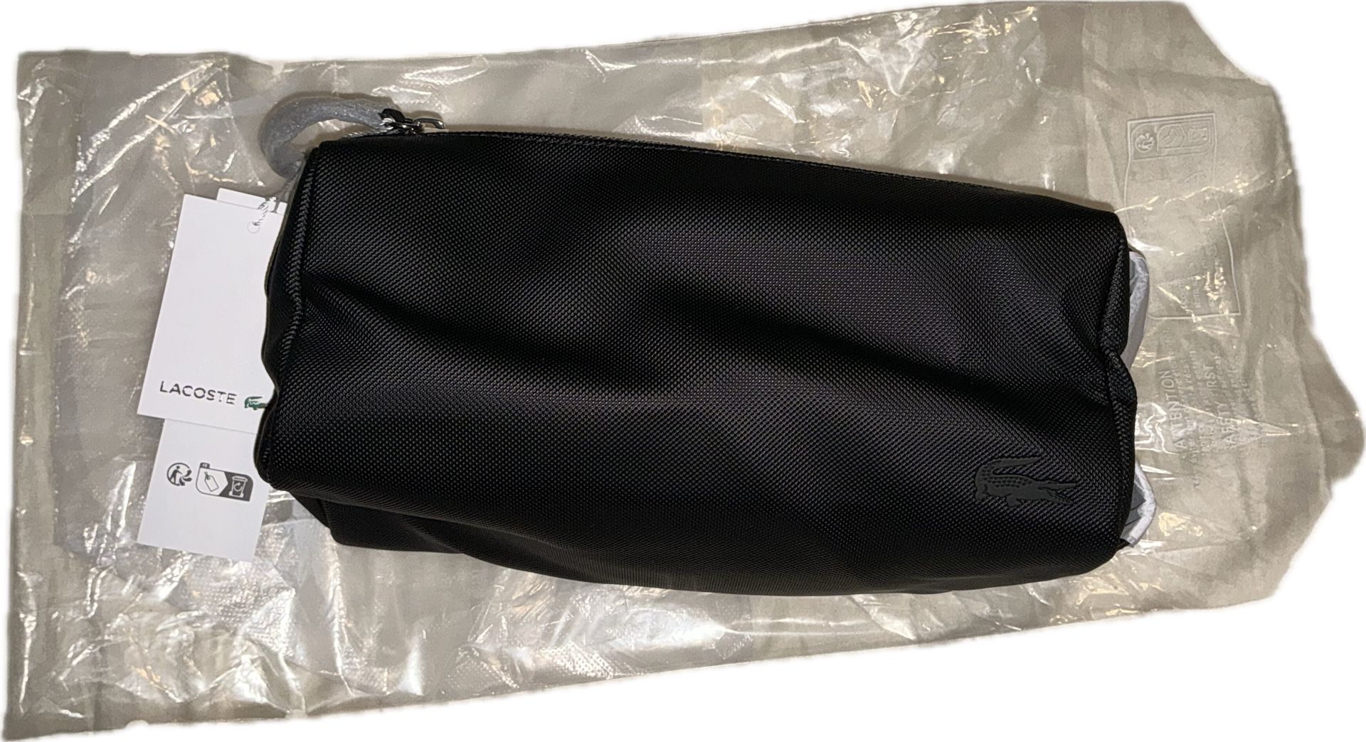 Lacoste NH2345HC Noir Black Unisex Classic Double Zip Petit Piqué Toiletry Bag