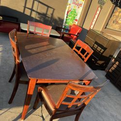 Dinning Table