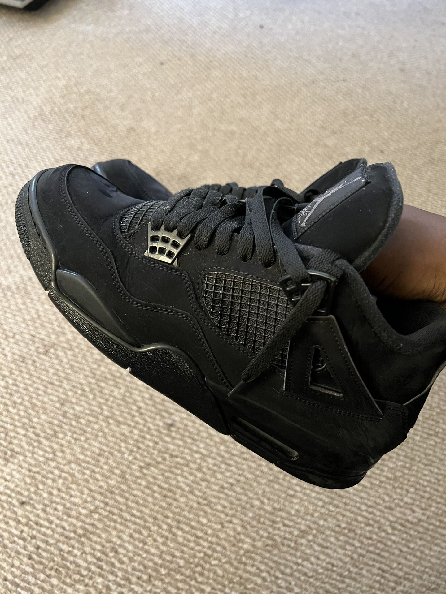 Black Cat 4s