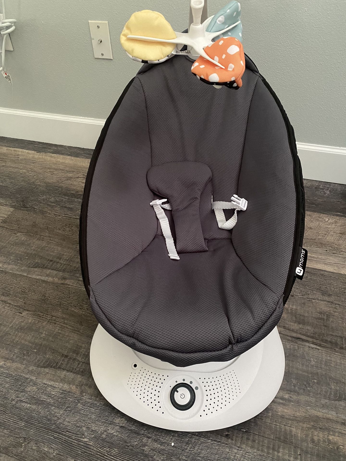 4moms rockaRoo Baby Swing