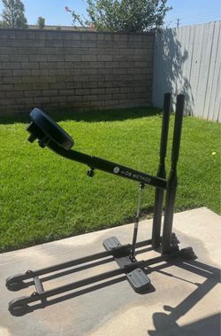 DB Method squat machine